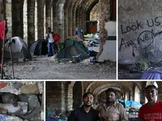 Nel fotoservizio di Andrea Lasorte il Silos popolato da centinaia di tende e ratti