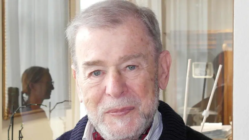 Ugo Rosenholz