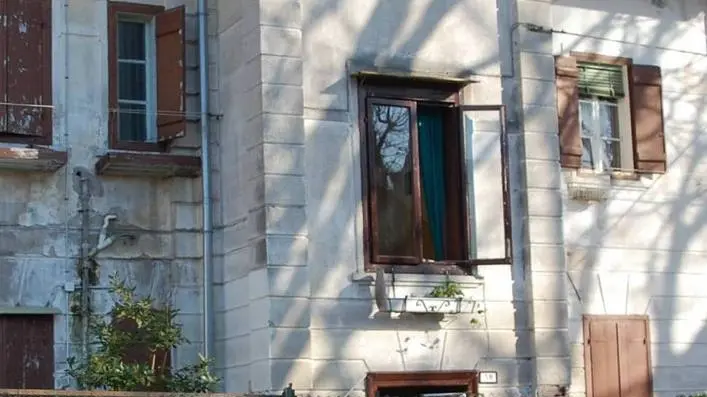Bumbaca Gorizia 10.03.2015 Via Torriani 38 casa estremista ISIS Fotografia di Pierluigi Bumbaca