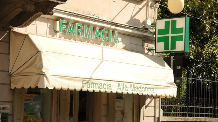 Bumbaca Gorizia 07.05.2012 Cormons, Farmacia alla Madonna - Fotografia di Pierluigi Bumbaca