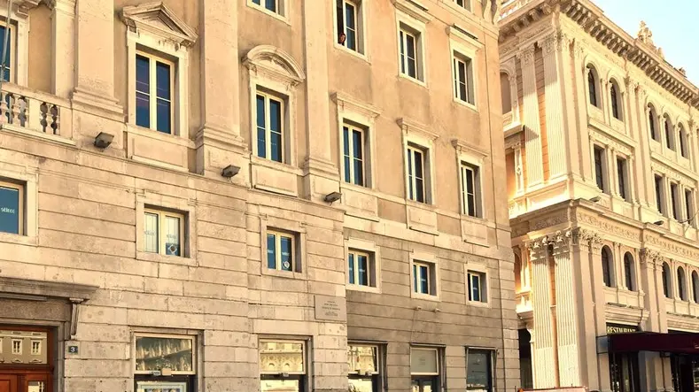 Foto BRUNI 27.08.2018 Palazzo Pitteri,ex Bar Audace ora Alloro Immobiliare