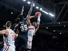 Un momento del match tra Bologna e Pallacanestro Trieste (Foto Ciamillo - Lasorte)