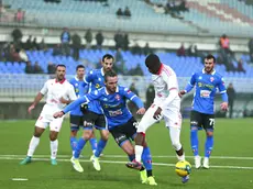 Omar Correia in azione: il centrocampista è tornato leader della Triestina foto Mariani/Lasorte