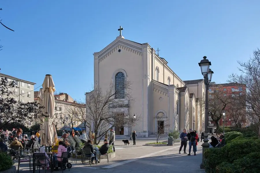 La chiesta di San Giacomo Apostolo nell’omonimo rione Foto Silvano