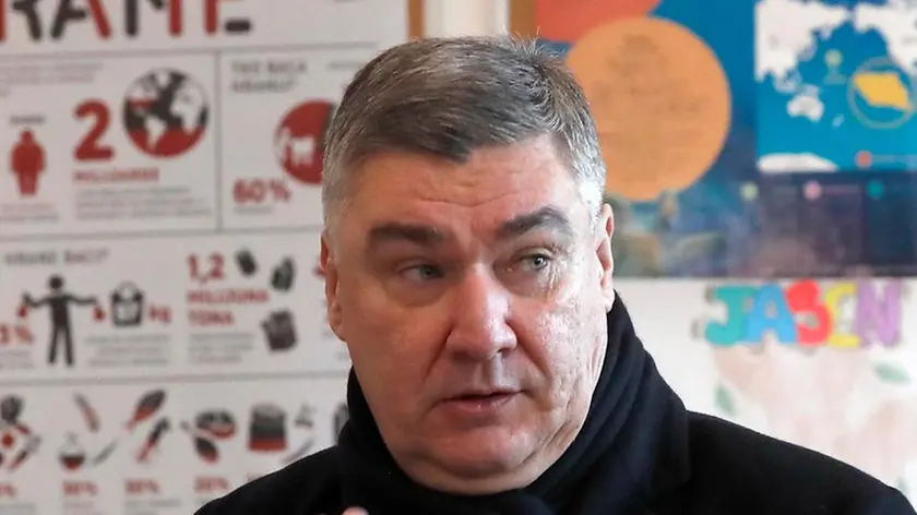 Il Presidente uscente Zoran Milanović si reca alle urne