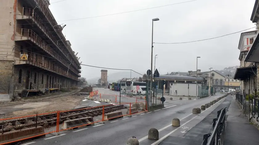 La bretellina tra largo Santos e piazza Duca degli Abruzzi Francesco Bruni