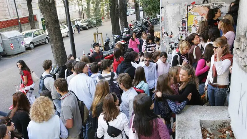 Ragazzi al liceo Petrarca