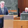 Boštjan Poklukar, il ministro degli Interni sloveno. Foto Parlamento