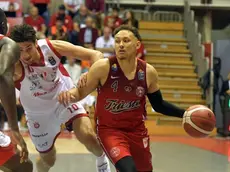 Colbey Ross in azione durante la gara d’andata al PalaRubini, vinta da Trieste 84-78 Foto Bruni