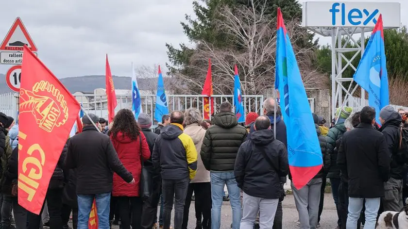 La protesta alla Flex Foto Massimo Silvano