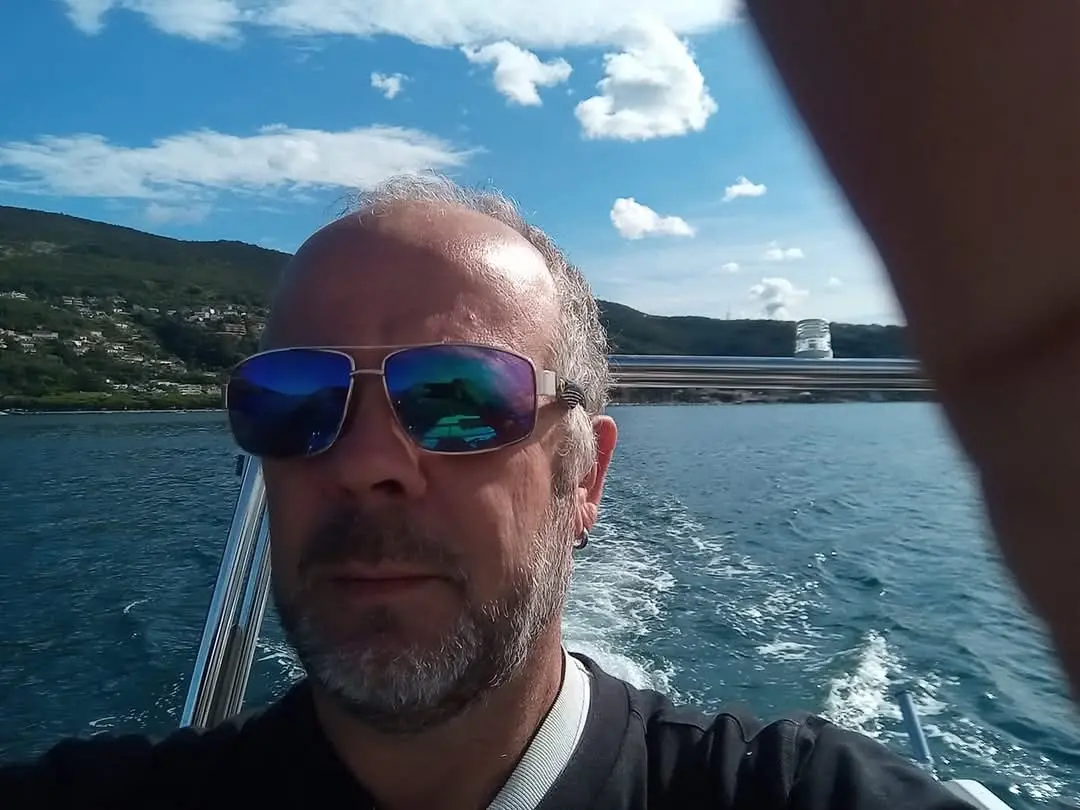 Il triestino deceduto, Dario Voinovich