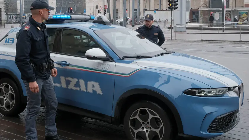 TOME-AGENZIA BIANCHI- PADOVA- PIAZZALE STAZIONE- POLIZIA - ZONA ROSSA