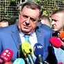 Milorad Dodik, presidente della Republika Srpska, mentre rilascia una dichiarazione alla stampa