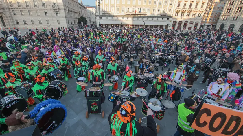 La festa del Carnevale Europeo a Trieste (Lasorte)