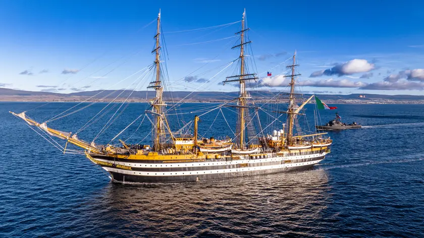 L’Amerigo Vespucci, il veliero e nave scuola simbolo della Marina Militare italiana