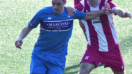 L'attaccante muggesano Stefano Crevatin, durante il match vinto contro il Kras Repen (Foto Andrea Lasorte)