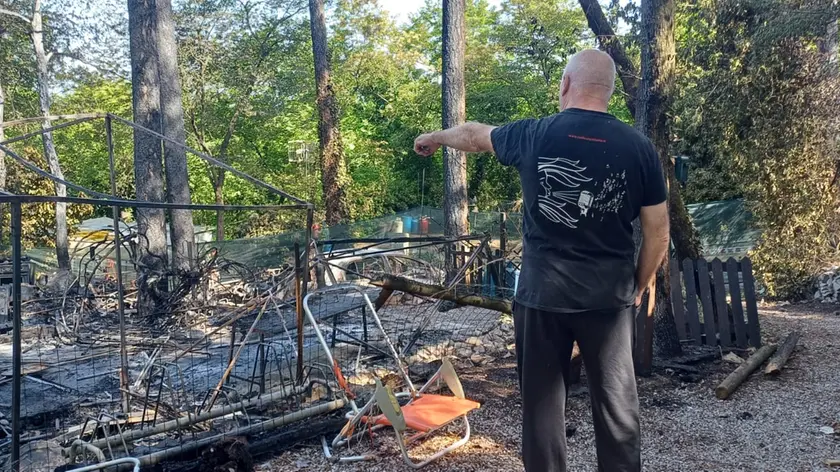 L'area coinvolta nell’incendio dello scorso primo maggio nel camping Obelisco (Silvano)
