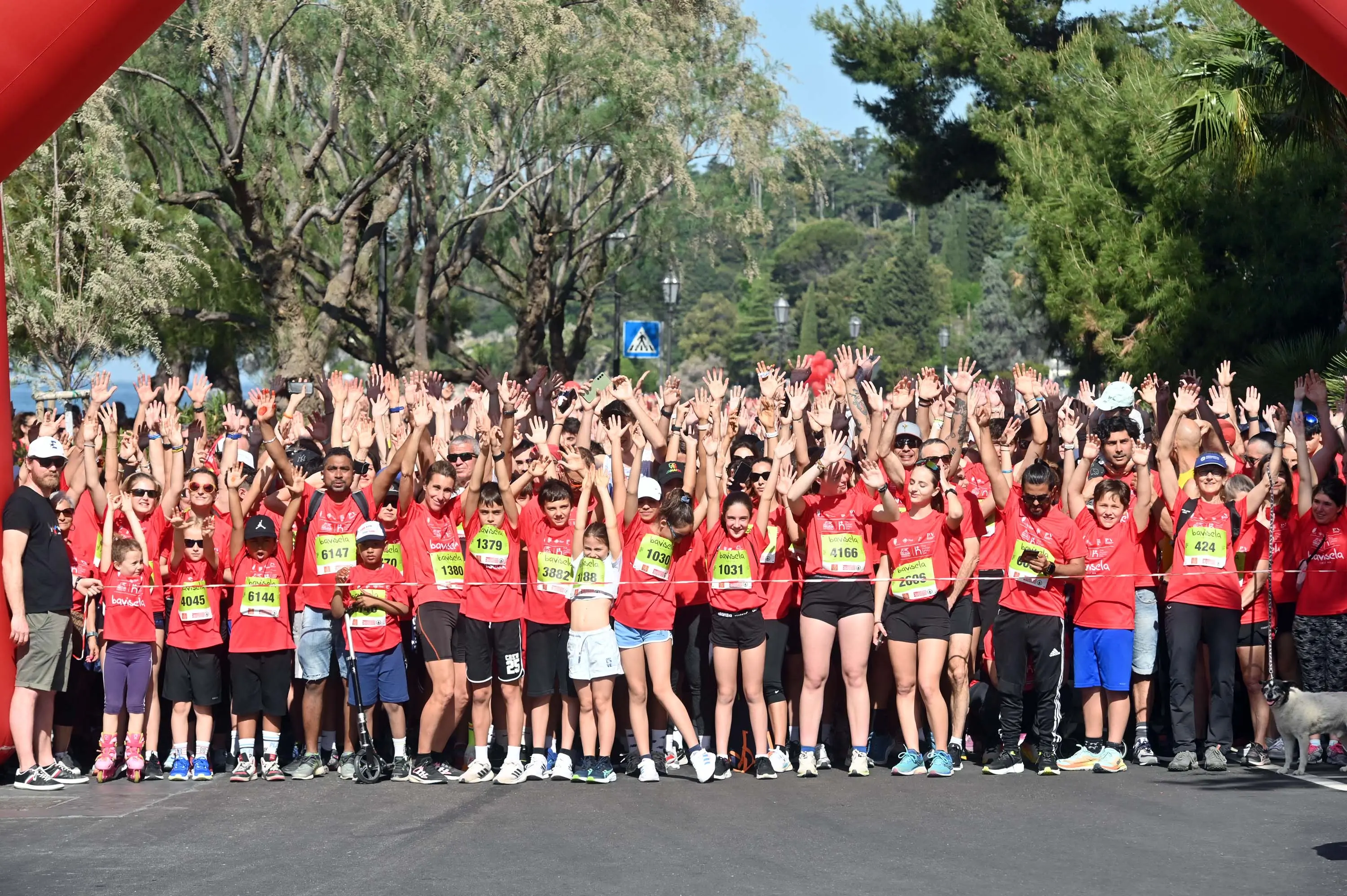 Anche quest'anno è tornata la grande festa della Trieste Spring Run. La corsa più gettonata si conferma la Bavisela Family Run, con 5.500 partecipanti per una 7 chilometri all'insegna dell'inclusione, del divertimento e della festa. Le foto sono di Francesco Bruni