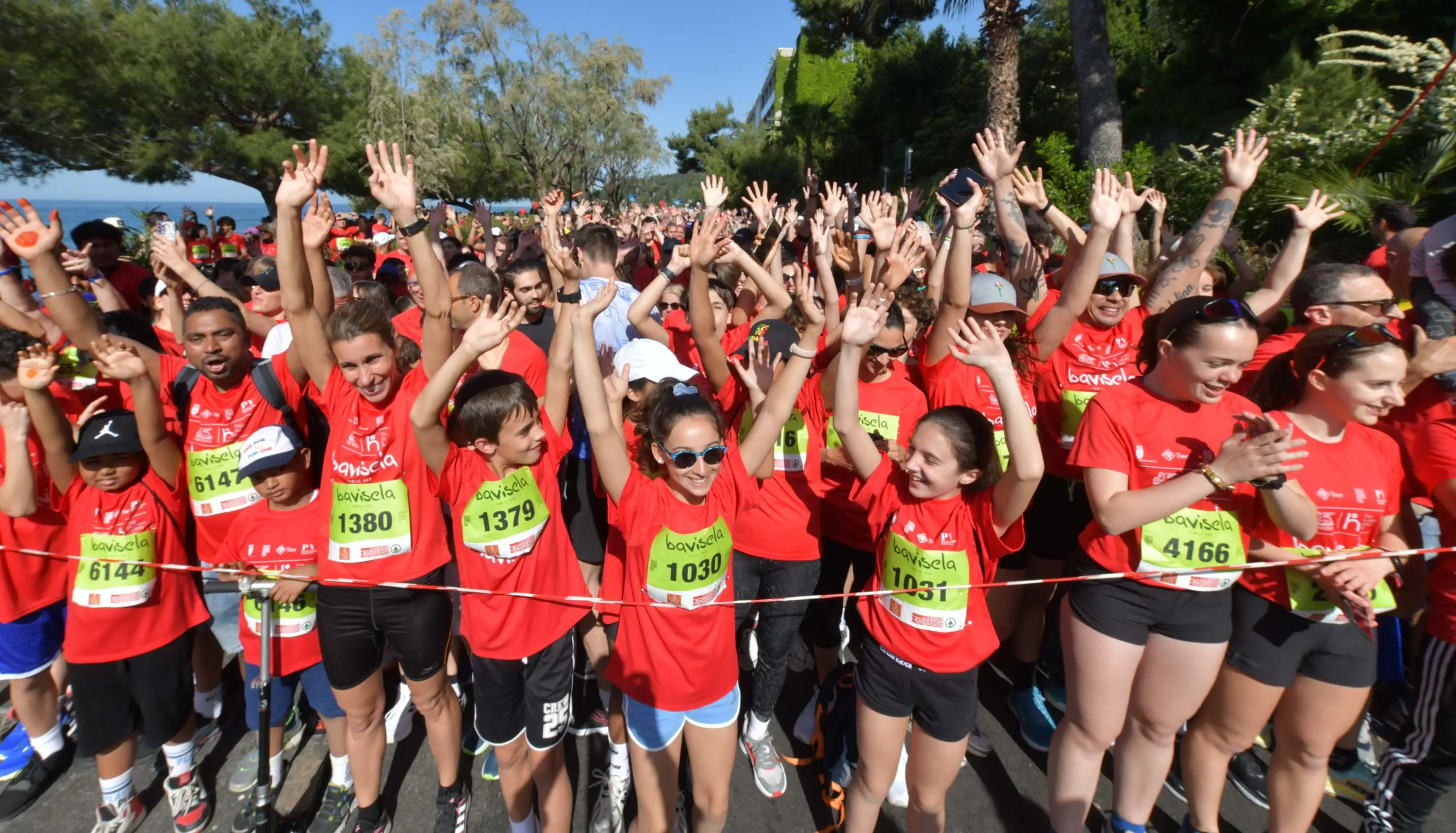 Anche quest'anno è tornata la grande festa della Trieste Spring Run. La corsa più gettonata si conferma la Bavisela Family Run, con 5.500 partecipanti per una 7 chilometri all'insegna dell'inclusione, del divertimento e della festa. Le foto sono di Francesco Bruni