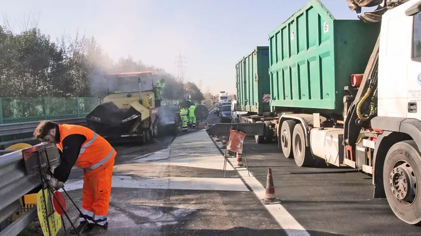 La Regione ha stanziato 6,5 milioni di euro per rifare le strade dove passerà il Giro d'Italia (foto d'archivio)