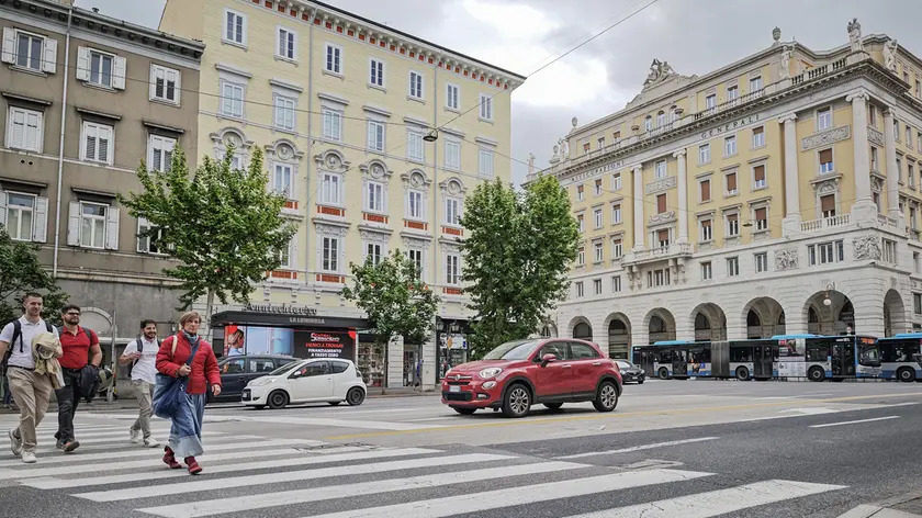Il punto di via Carducci dove si è verificata l’aggressione foto Lasorte