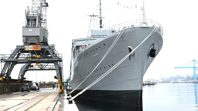 La nave Galeb ormeggiata al Molo longo a Fiume. Foto Novi list