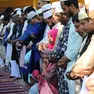 Fedeli islamici raccolti in preghiera in occasione della fine del Ramadan a Monfalcone. Il centro Darus Salaam impugnerà davanti al Tar l’acquisizione avviata dal Comune