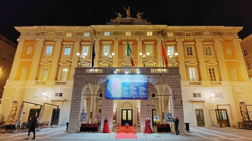Il Teatro “Giuseppe Verdi” dove si sono registrati i furti (Lasorte)