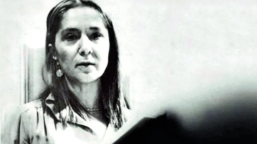 La scrittrice Tezer Özlü (1943–1986) in “Viaggio al termine della vita” racconta l’incontro con i suoi maestri letterari