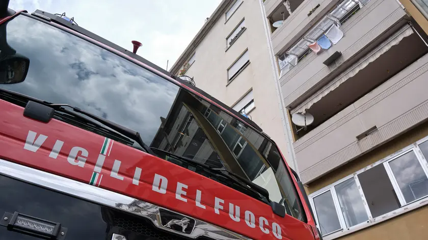 I Vigili del Fuoco in via Molino a Vento ph Massimo Silvano