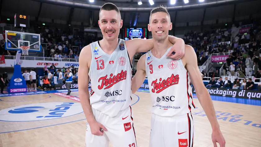 Candussi e Uthoff hanno avuto un ruolo chiave nel successo in gara-2 (Foto Ciamillo/Lasorte)