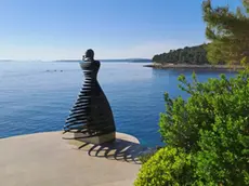 La statua “Addio” di Zvonimira Obad. Foto Novi List