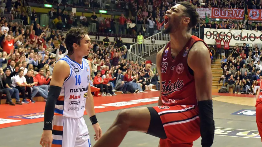 Jeff Brooks, leader in campo e fuori della Pallacanestro Trieste (Foto Bruni)