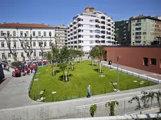 Il nuovo asilo nella piazza dell’ex Polstrada a Roiano. Foto Lasorte/Silvano