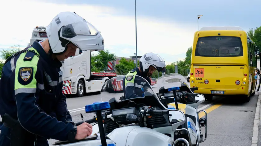 L'incidente in via Fiamme Gialle (Silvano)