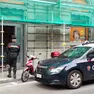 I carabinieri in sopralluogo dopo la rapina al compro oro “Nadia Oro” di via Rittmeyer (Lasorte)