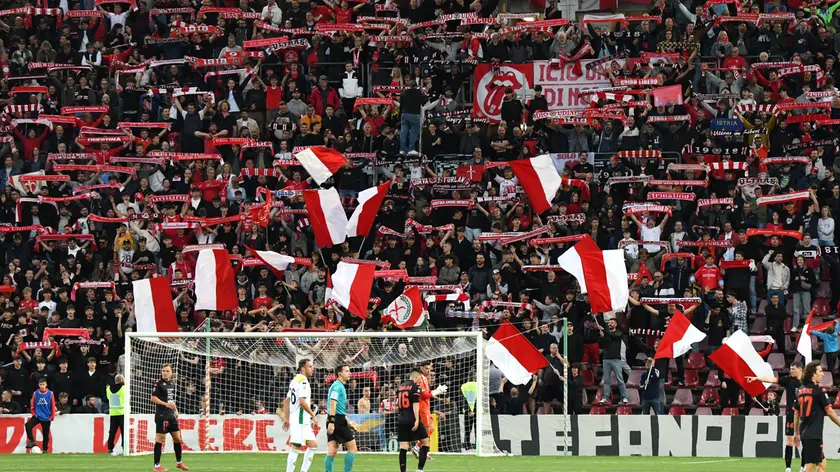 La curva durante la partita di ritorno contro Caldiero (Lasorte)