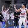 Ross esulta dopo aver segnato una tripla nella gara-2 dei quarti di playoff contro Brescia (Foto Ciamillo/Lasorte)