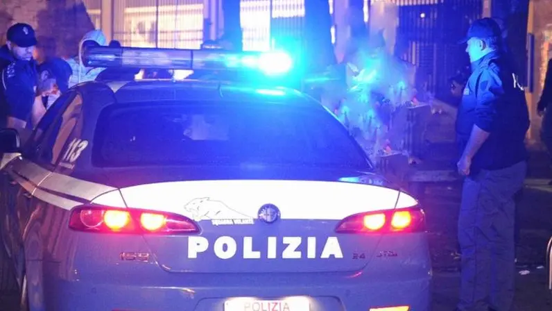 Una volante della polizia in una foto di repertorio