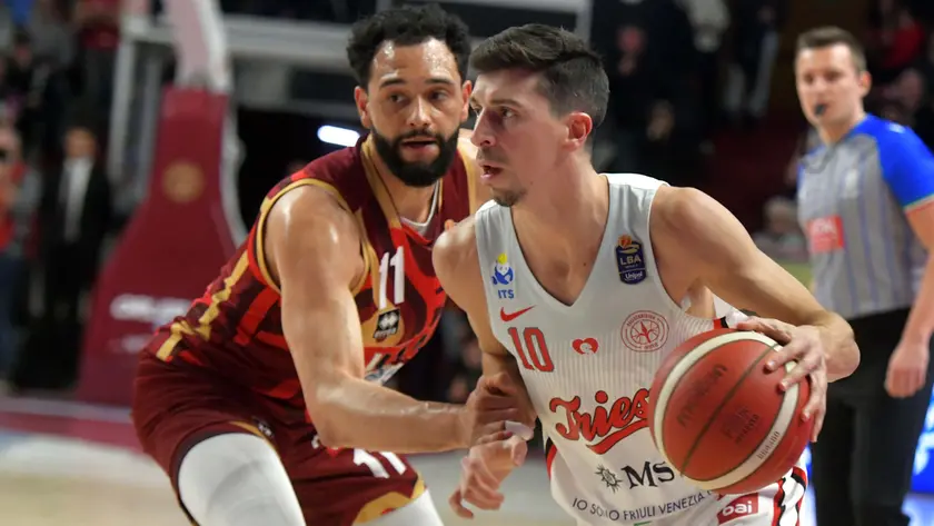 Michele Ruzzier, qui in azione contro la Reyer Venezia (Foto Bruni)