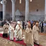 L'ingresso del cardinale Parolin in basilica ad Aquileia