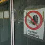 Uno dei cartelli davanti all'ex Ospedale civile di Gorizia (Marega)