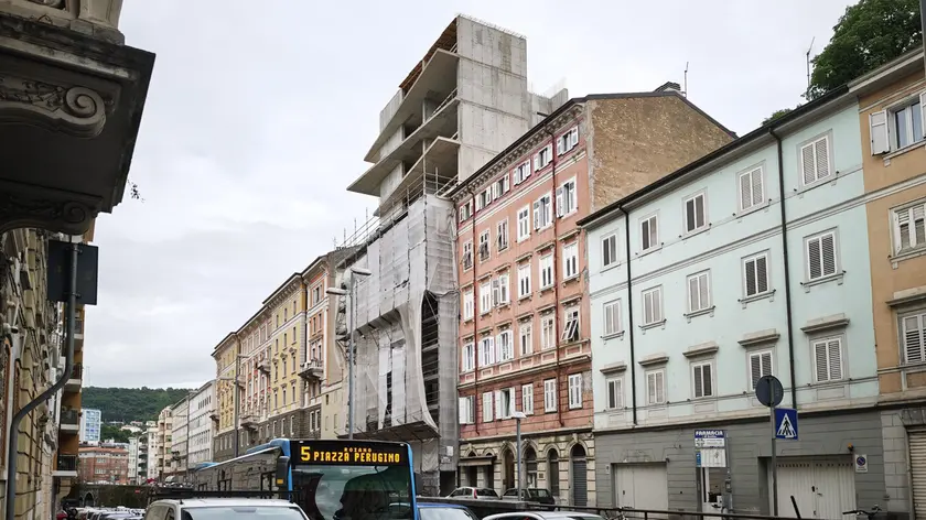 Via Udine, Cantiere Palazzo Sopraelevato