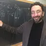 Il docente di fisica teorica Pasquale Calabrese