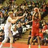 Denzel Valentine al tiro nel match contro Cremona (Bruni)