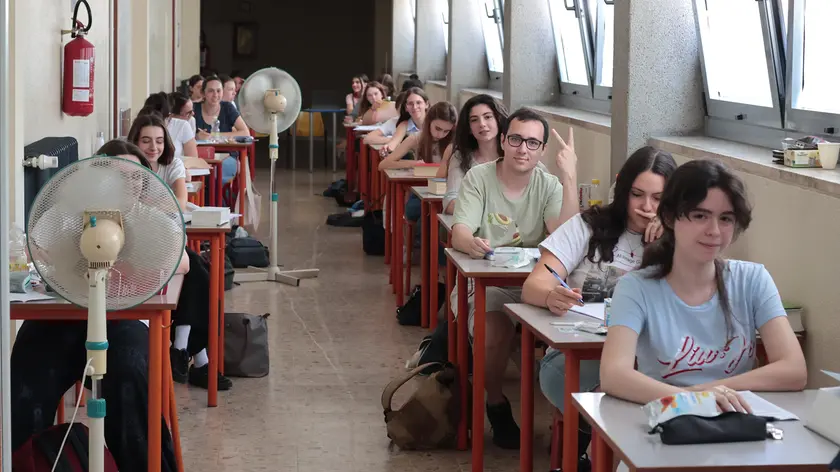 Una classe del liceo Petrarca (Lasorte)