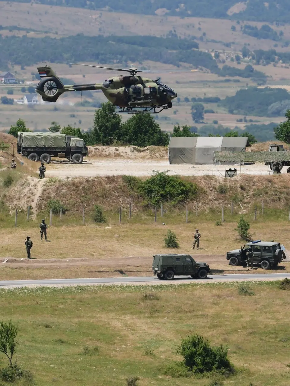 Un’esercitazione delle forze armate serbe