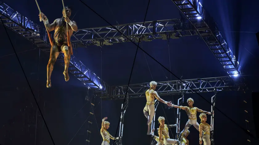 Gli artisti impegnati in uno show nei giorni scorsi