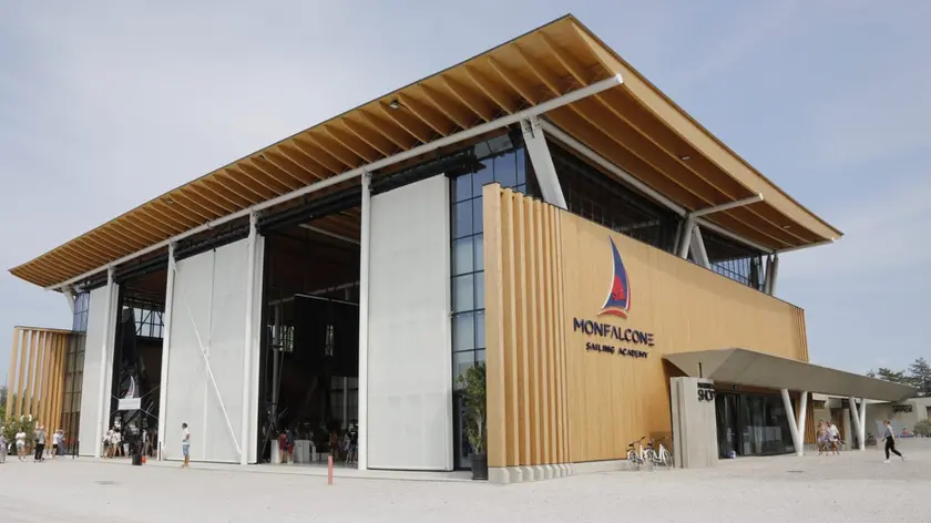 L’hangar della Red Bull Sailing Academy a Monfalcone Katia Bonaventura