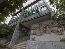 Il liceo Petrarca di via Rossetti (Lasorte)